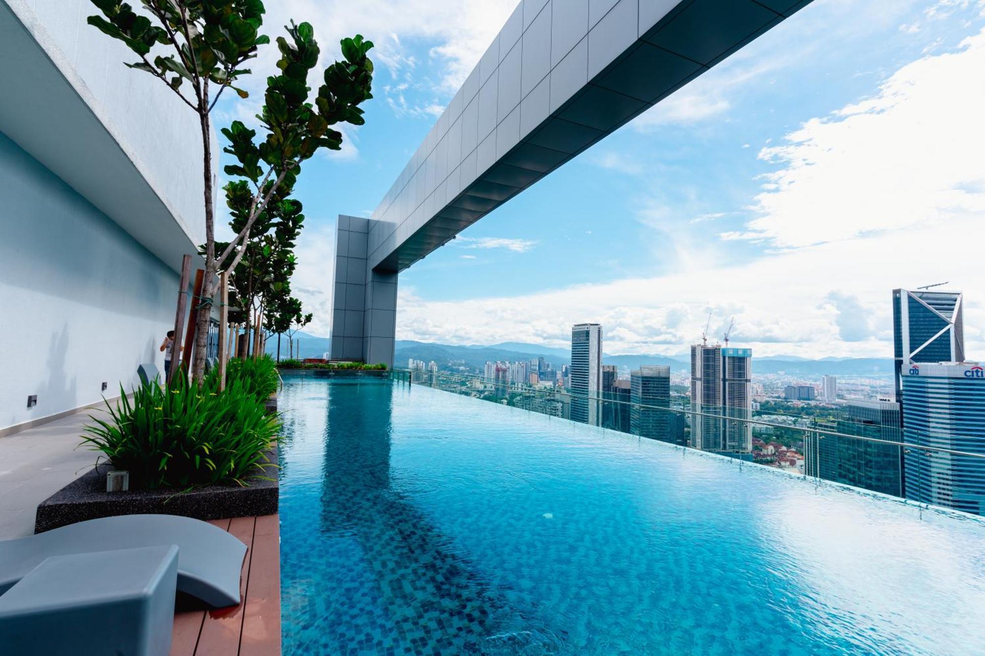 Royce Klcc Kuala Lumpur City Centre By Dormeo Destinations Buitenkant foto