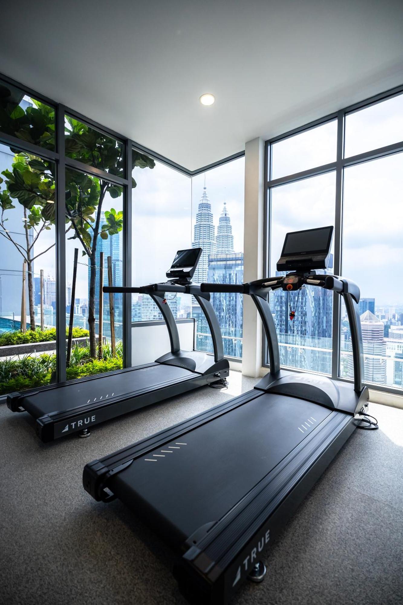 Royce Klcc Kuala Lumpur City Centre By Dormeo Destinations Buitenkant foto