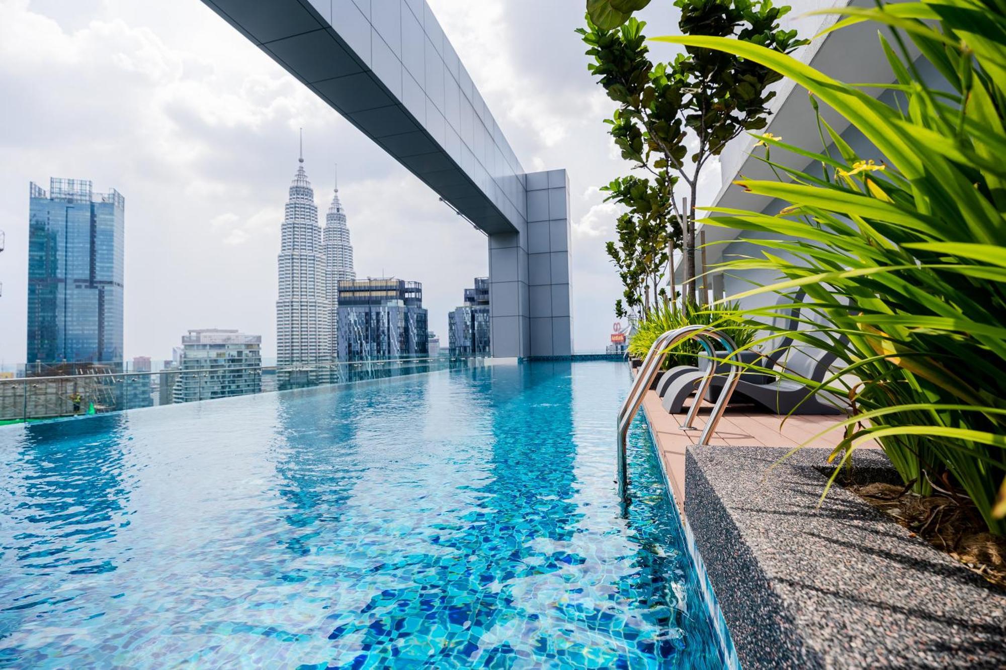Royce Klcc Kuala Lumpur City Centre By Dormeo Destinations Buitenkant foto
