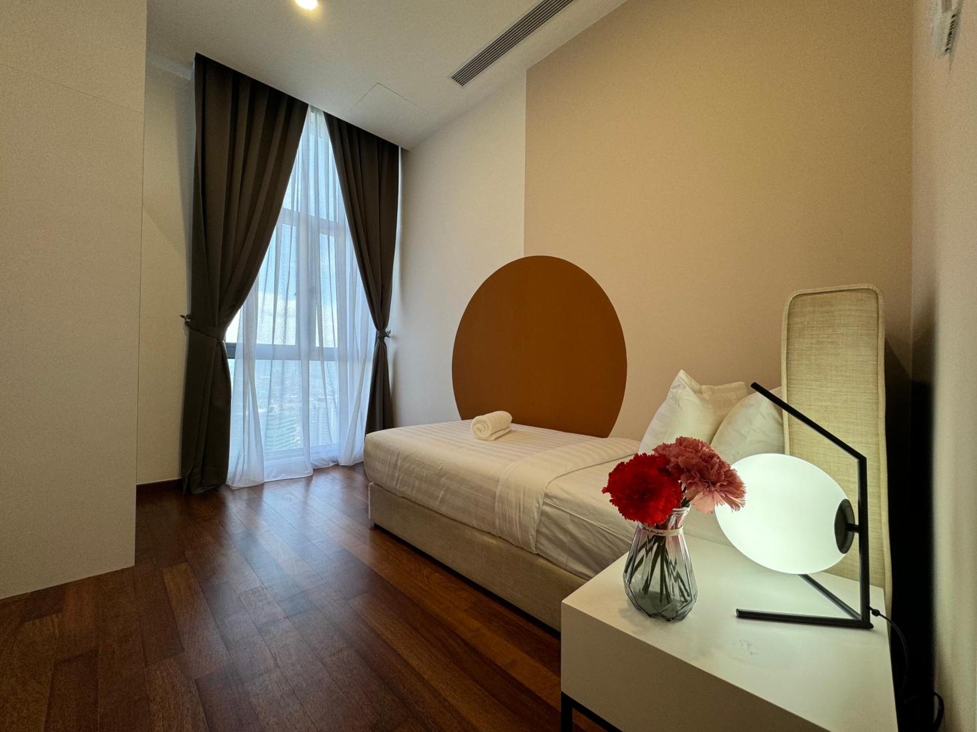 Royce Klcc Kuala Lumpur City Centre By Dormeo Destinations Buitenkant foto